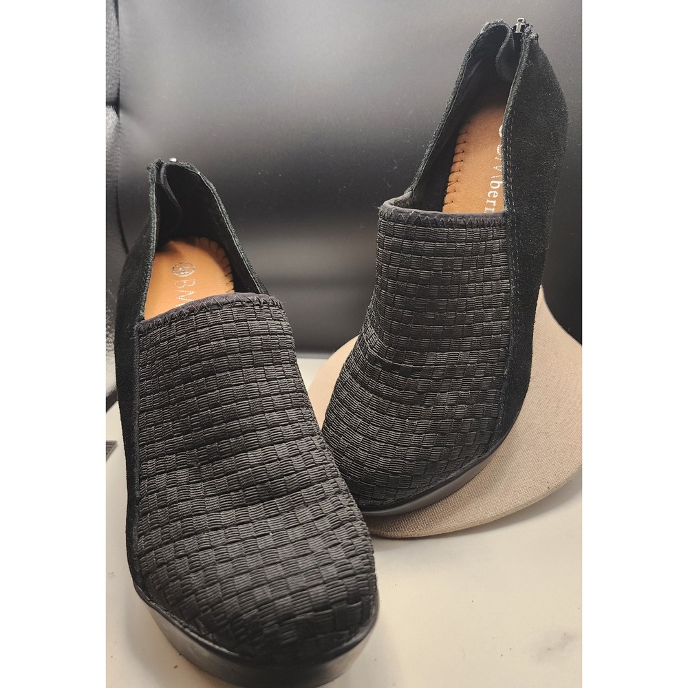 Bernie Mev Black Woven Elastic Suede Platform Heels Back Zip Pumps Size 38